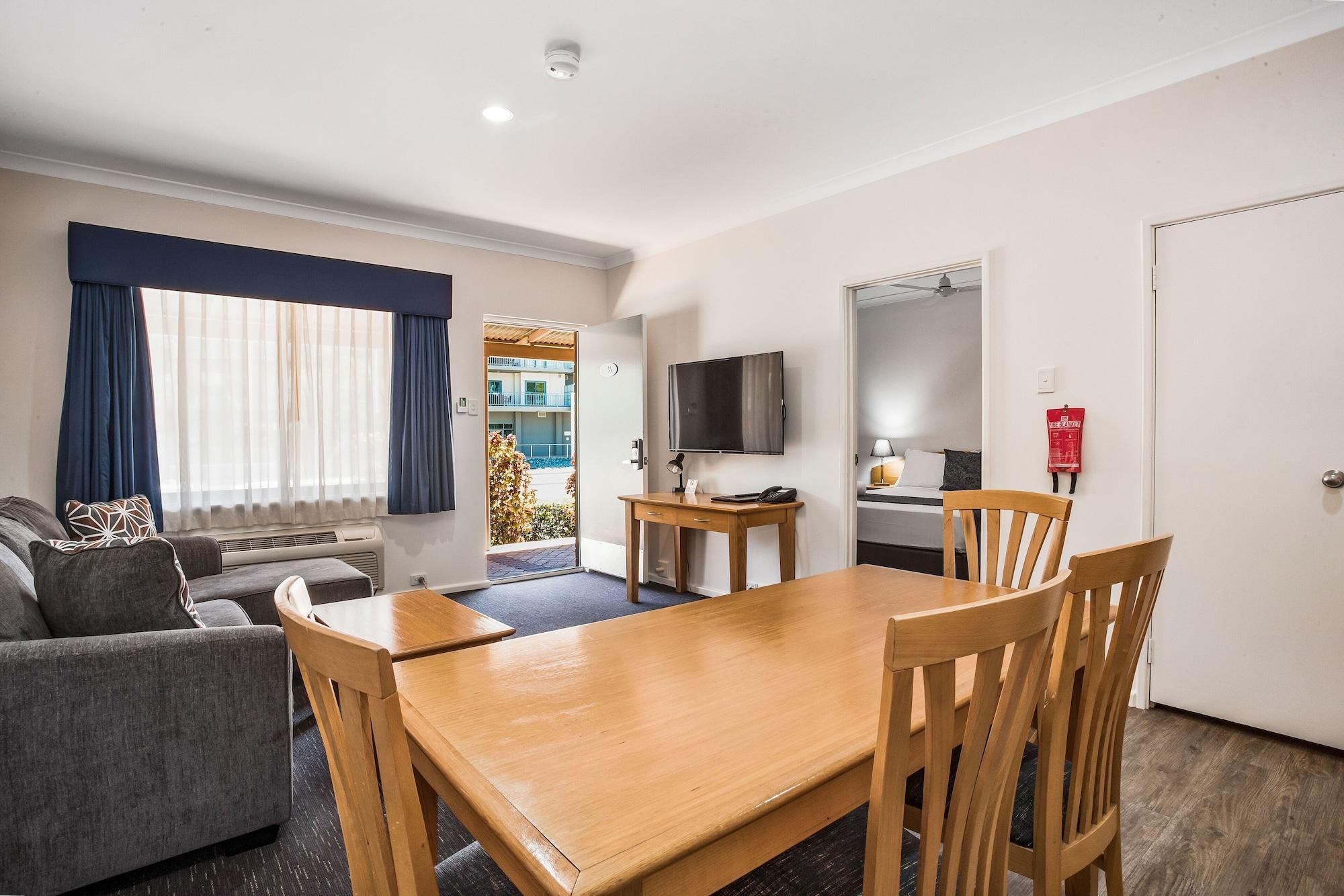 Karratha Central Apartments エクステリア 写真