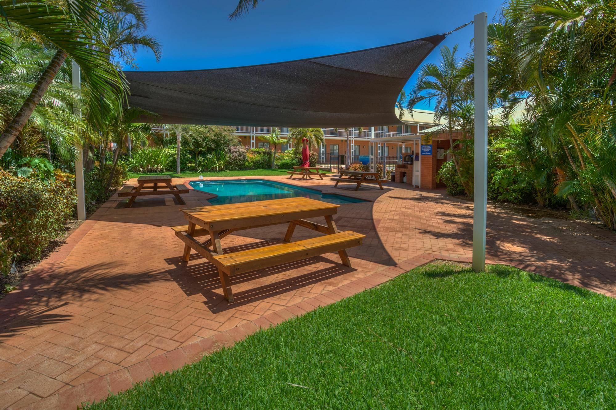 Karratha Central Apartments エクステリア 写真