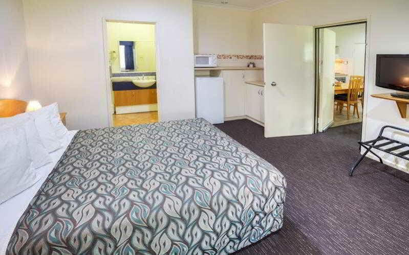Karratha Central Apartments エクステリア 写真